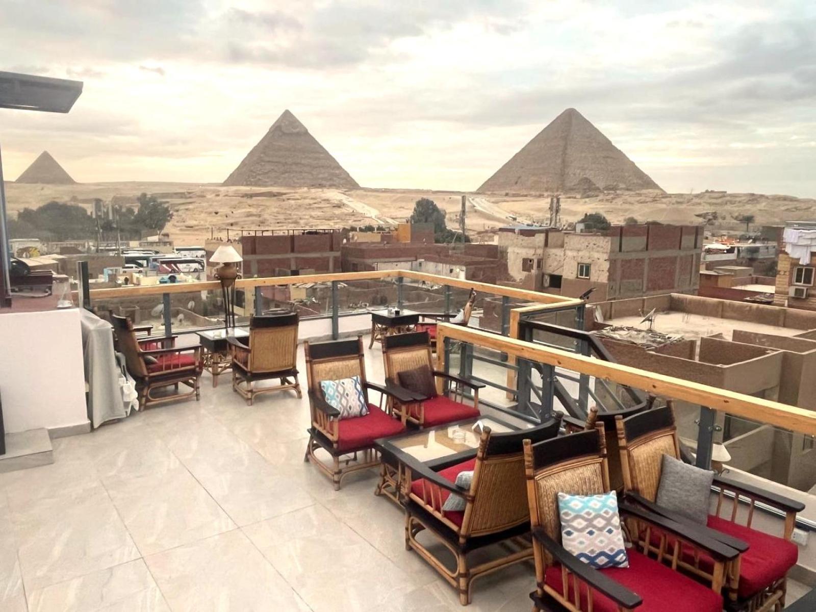 Nun Pyramids Inn Kafret el-Gabal Buitenkant foto